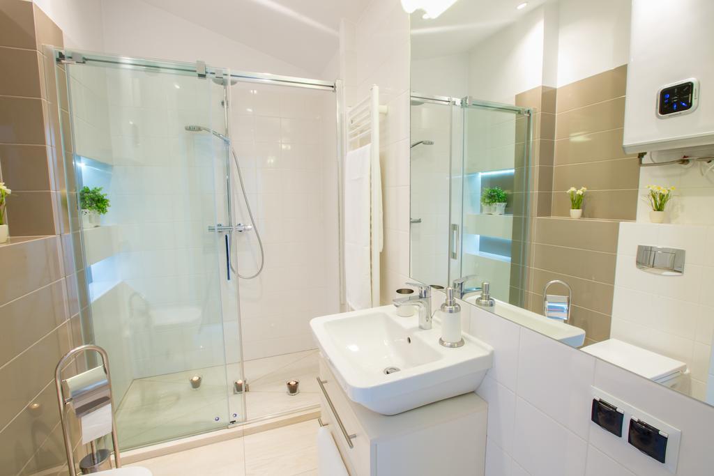 Apartament Bs Miodowa 19 *